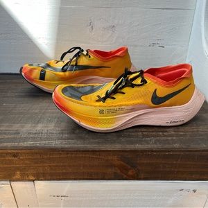 Men’s Nike Zoom X size 13